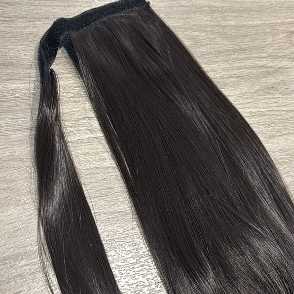 22” inch Straight Hair Ponytail Extension #2 - Picture 5 of 7